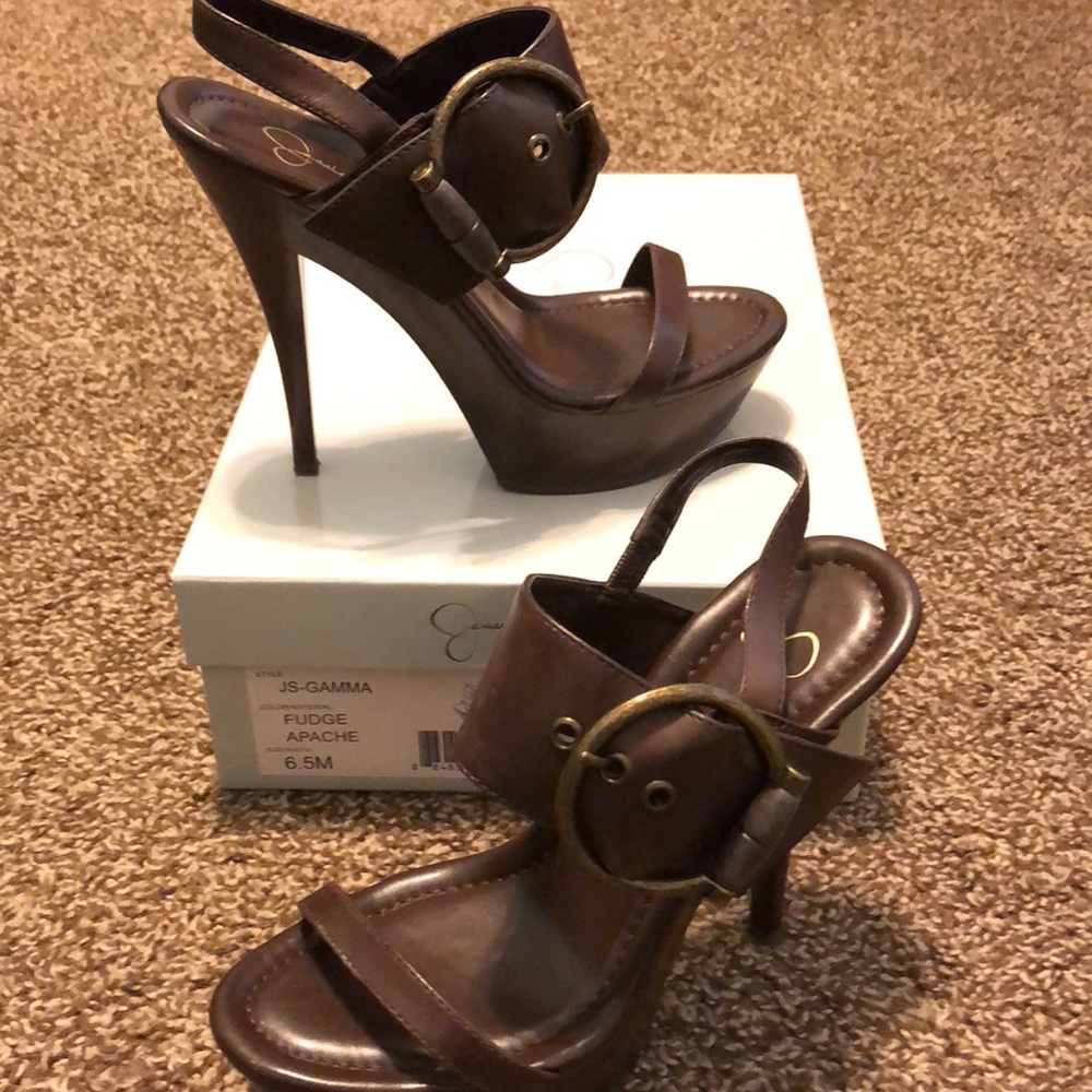 Jessica Simpson platform sandal